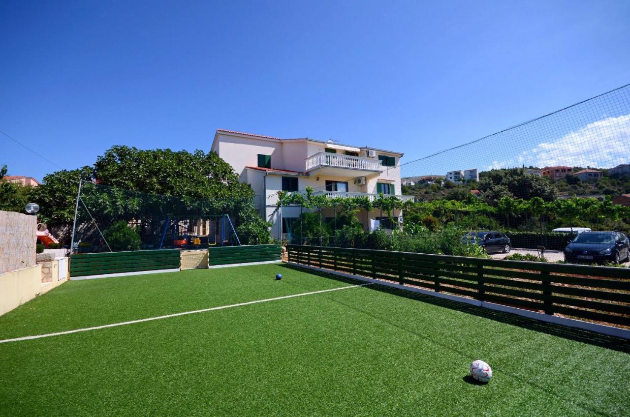 Apartments Mirko 希杰·弗朗吉卡 外观 照片